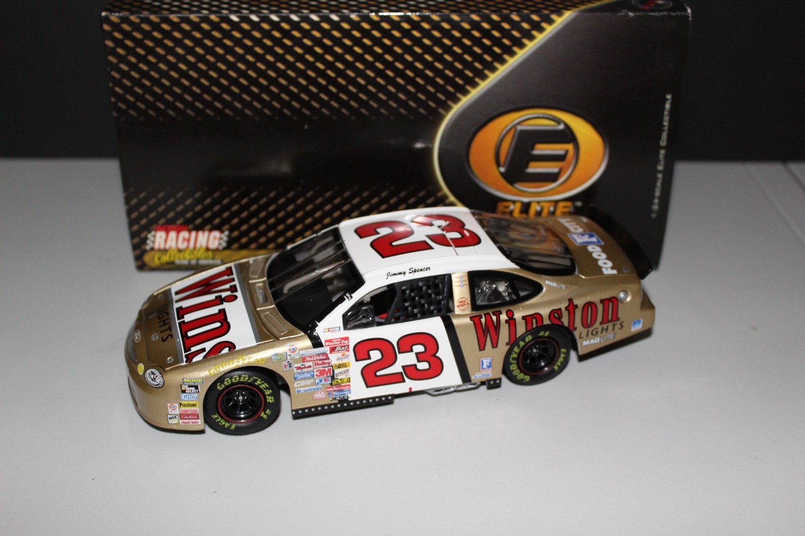 1999 Action Elite 1/24 #23 Winston Lights Ford Taurus Jimmy Spencer CWC