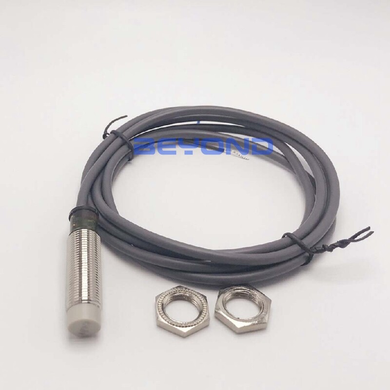 1PC New For C-Lin Inductive Proximity Switch Sensor LJM12M-5N2
