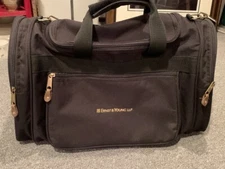 Ernst & Young LLP Employee Duffle Bag Travel Shoulder Strap Gym