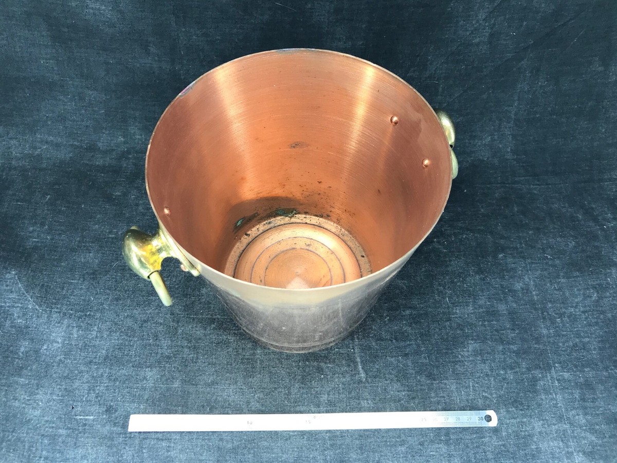 ANCIEN SEAU A Champagne Cuivre Vintage 2 Poignées En Bois HT 20 cm 20cm 0kg772 EUR 35,00 - FR