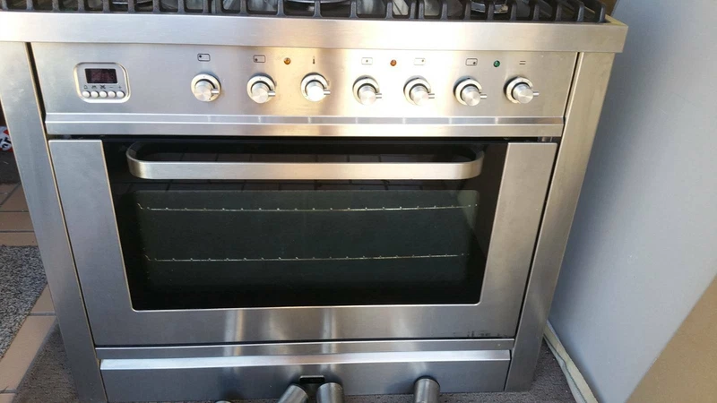 Ilve Gas Electric 90cm Stove Ovens Gumtree Australia Gold Coast