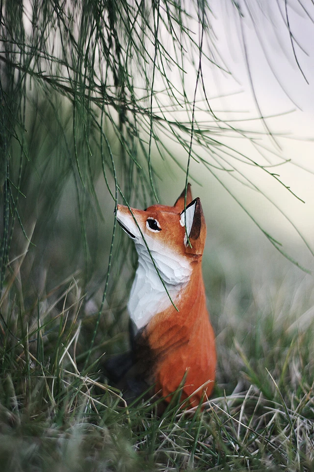 Zorro rojo hecho a mano tallado en madera maciza zorro escultura adorno creativo Foto 4 de 4