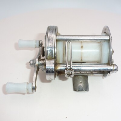 Bit Scarce, Circa-1946-47, Pflueger Summit 1993L with Plastic