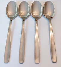 (4) NEW Dash of That SPENCER Stainless Place Oval Soup Spoons~China