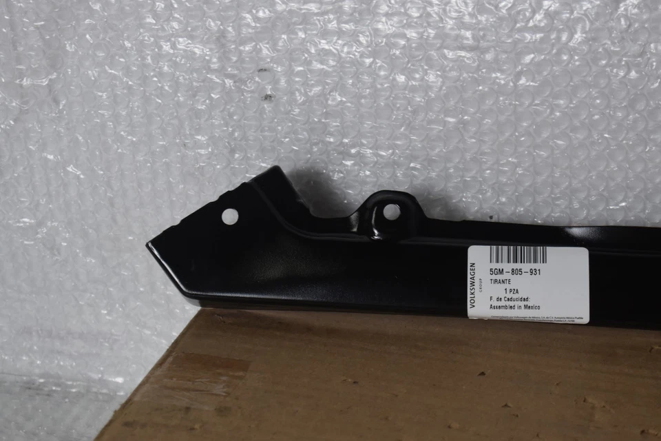 SOPORTE BARRA TRANSVERSAL IZQUIERDA AUTOVÍA VOLKSWAGEN GTI 2015-2021 OEM 5GM-805-931 Foto 2 de 4