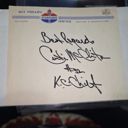 KANSAS CITY CHIEFS/DALLAS TEXANS GREAT CURTIS MCCLINTON AUTOGRAPH