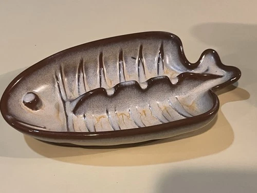 Vintage Frankoma T8 Fish Ashtray  Brown And Cream