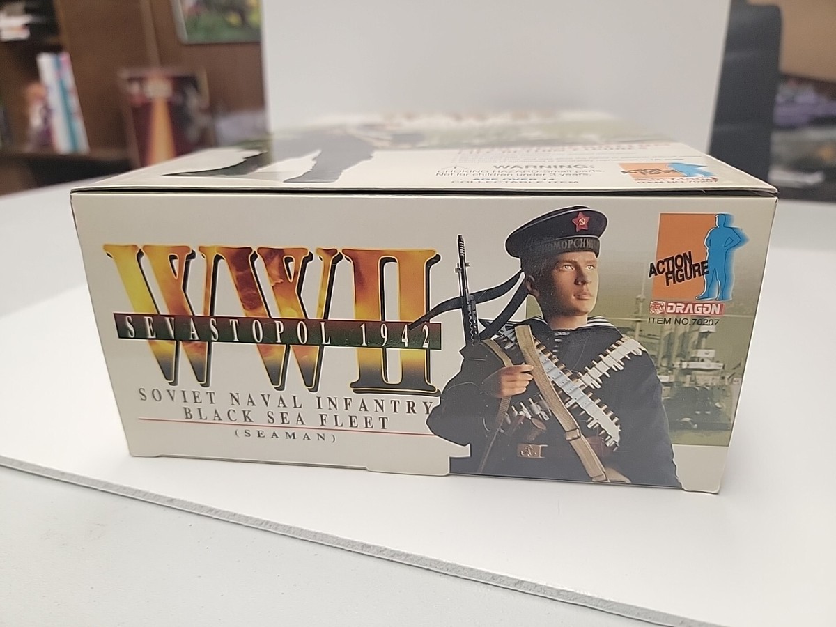ミリタリー Dragon Soviet Naval Infantry Aidman 1942 70548 - 