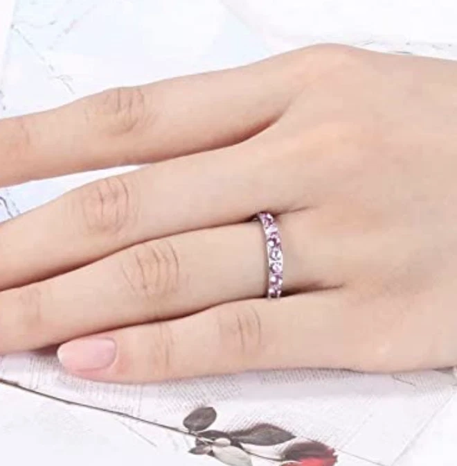 Anillo de compromiso de titanio de 3 mm para mujer con circonita cúbica anillo de boda de eternidad Foto 3 de 3