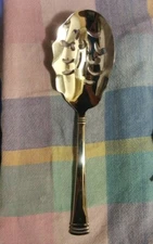 Reed & Barton Pierced Scalloped Server Holbrook Hathaway Flatware 18/10Stainless