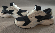 Nike Air Huarache Run 654275-040 Black White Color Block Size 6Y