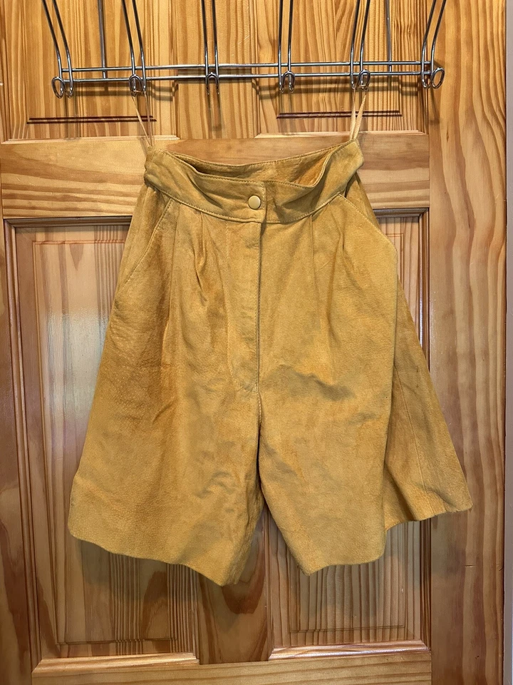 Shorts vintage amarelo camurça longo anos 80 XS - Imagem 2 de 4