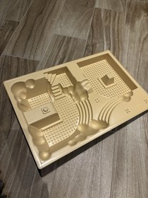 LEGO World City: Coast Watch Hq 7047 LEGO 44510 3D RAISED BASE PLATE