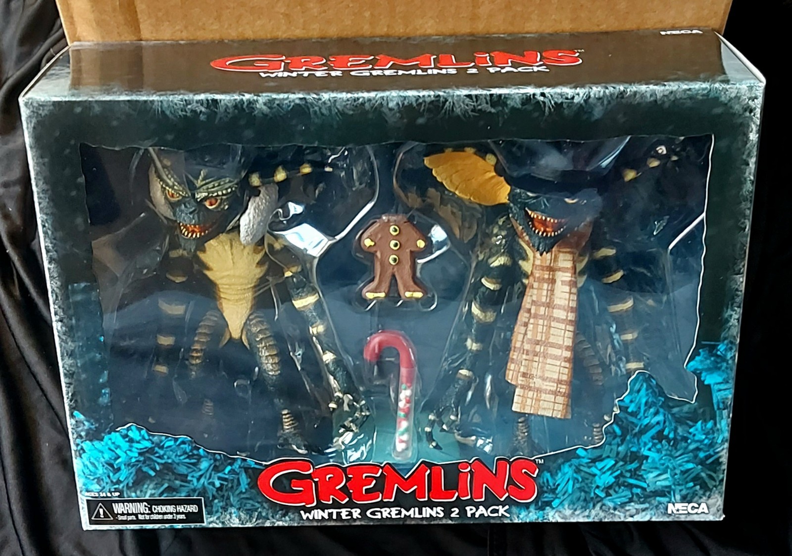 NECA Gremlins Christmas Carol 2 Pack 7"" Figures - Image 2