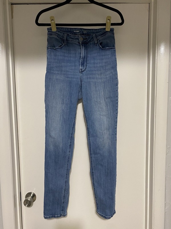Women’s Size 8 Jeans