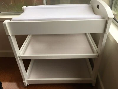 gumtree boori change table