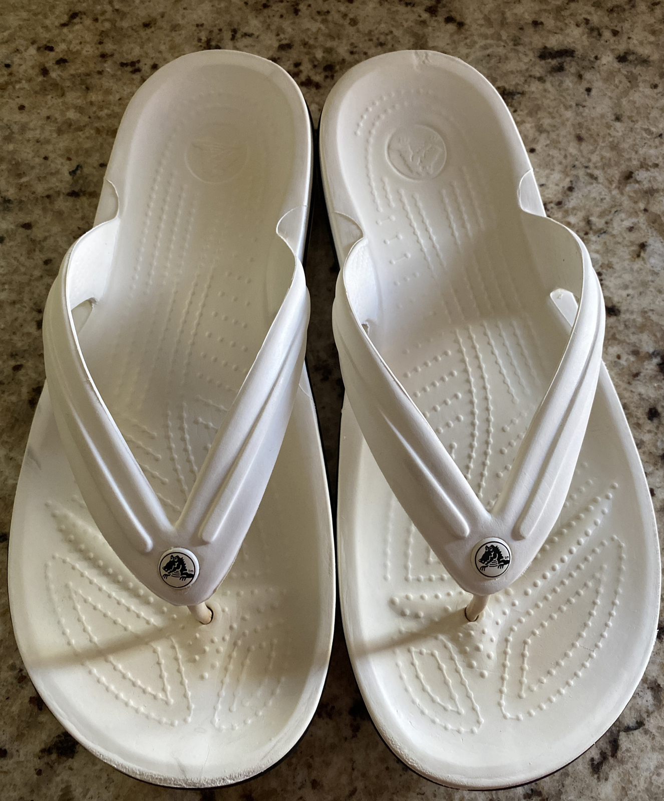 CROCS Thong Flip Flop Sandals Size 