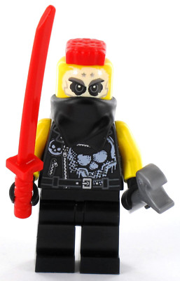 LEGO Ninjago Minifigur Chopper Maroon mit Waffen aus Set 70643, NEU
