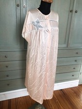 Vintage Vanity Fair Nightgown Night House Dress Peach White Lace Nylon - M