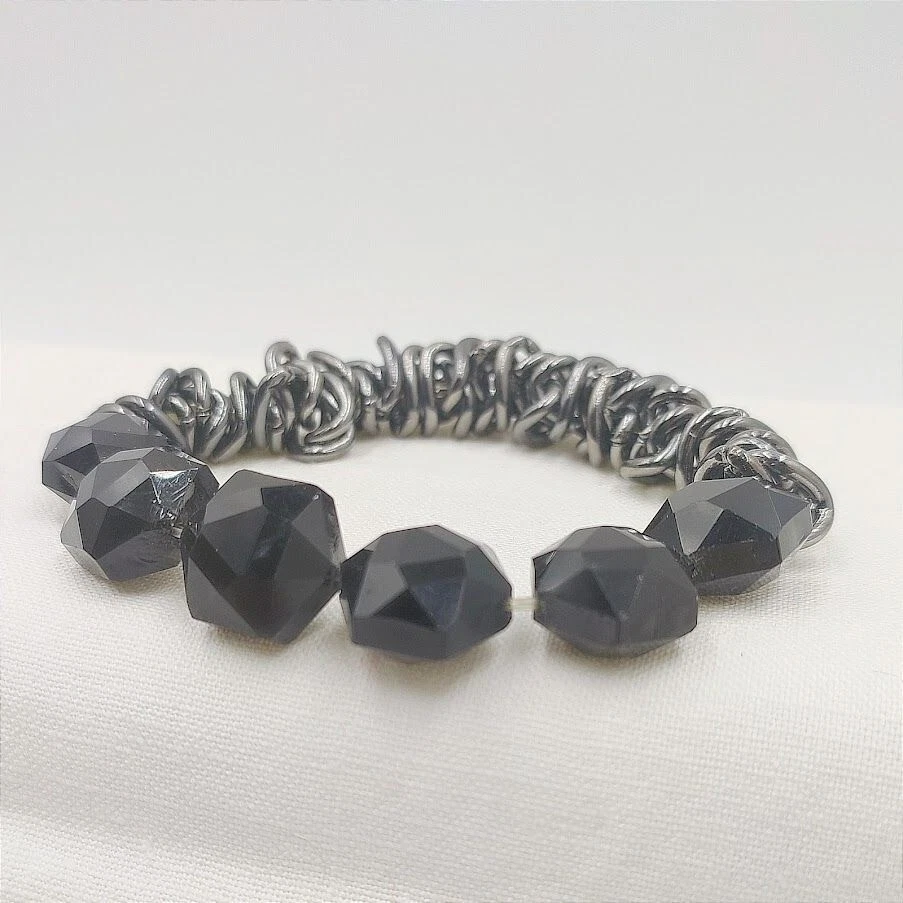 Simply Vera Wang Women's Stretch Bracelet Black Faceted Beads Chains Jewelry 8" Foto 3 de 4