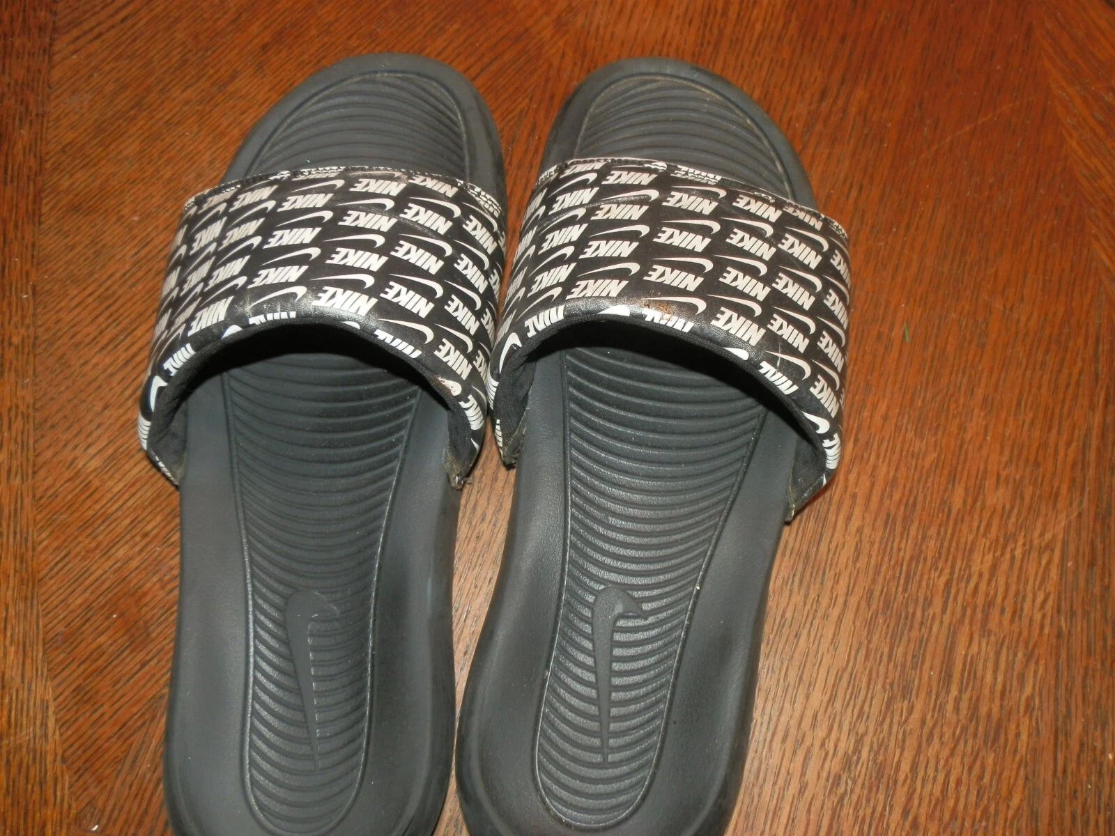 Slip infradito Nike da uomo neri sandali taglia 12 usati larghi