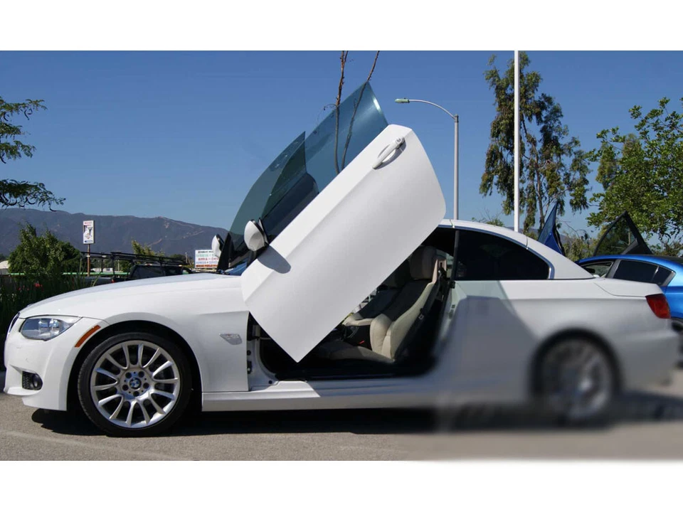 Комплект вертикальных дверей Lambo для кабриолета BMW 3 серии E93 2007-2013 годов выпуска - Изображение 4 из 4