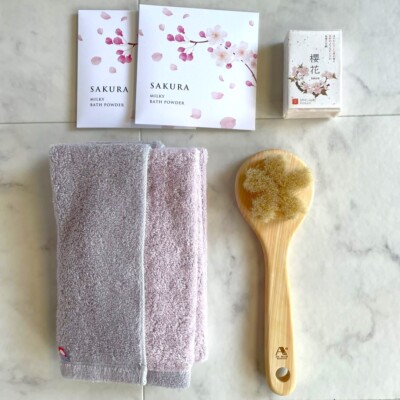 Sakura bath set  with Imabari towel, body brush, sakura soap and bath salt
