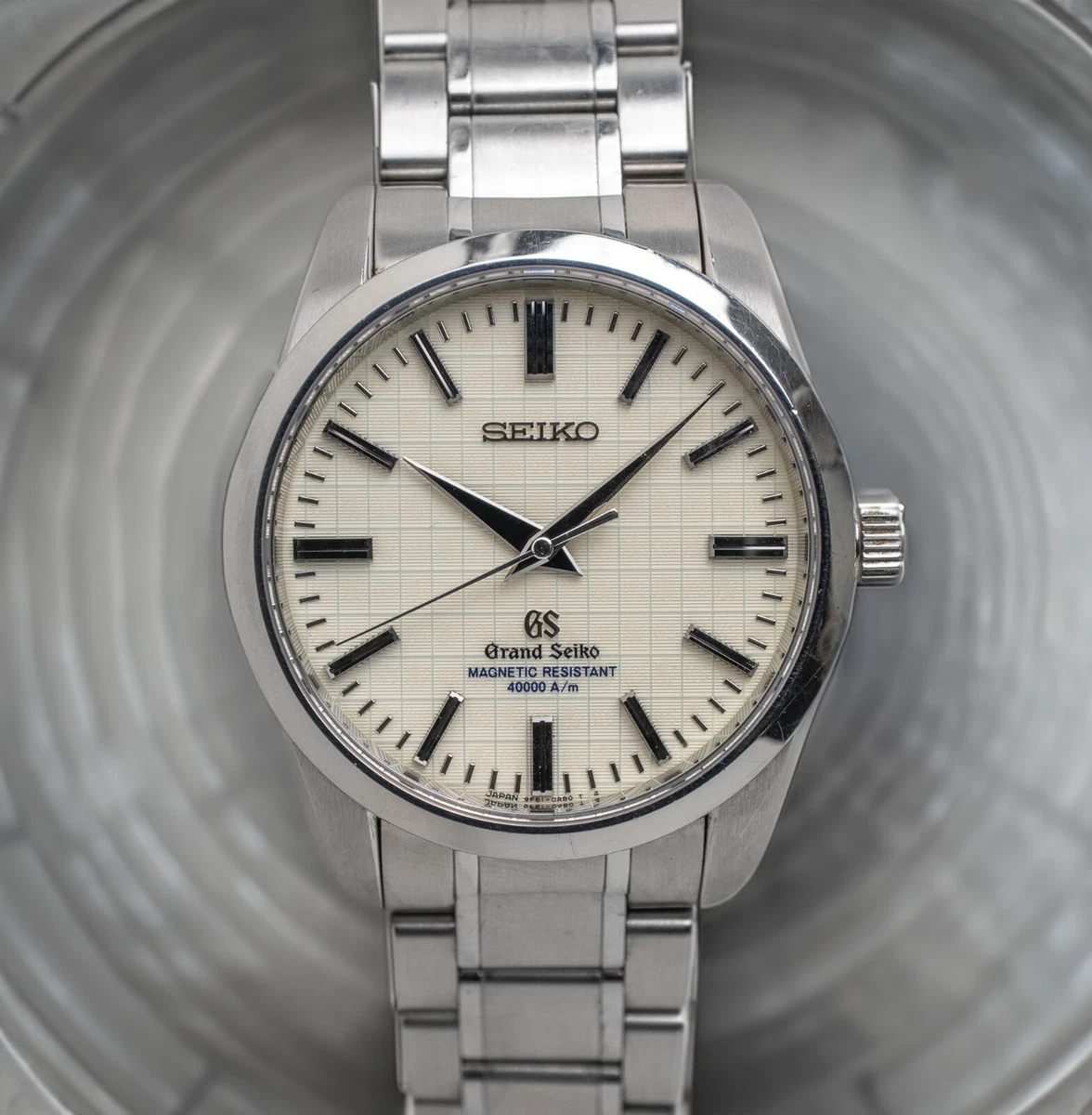 Grands Seiko SBGX039 Ivory Graph Dial Quartz 38mm Steel Men s