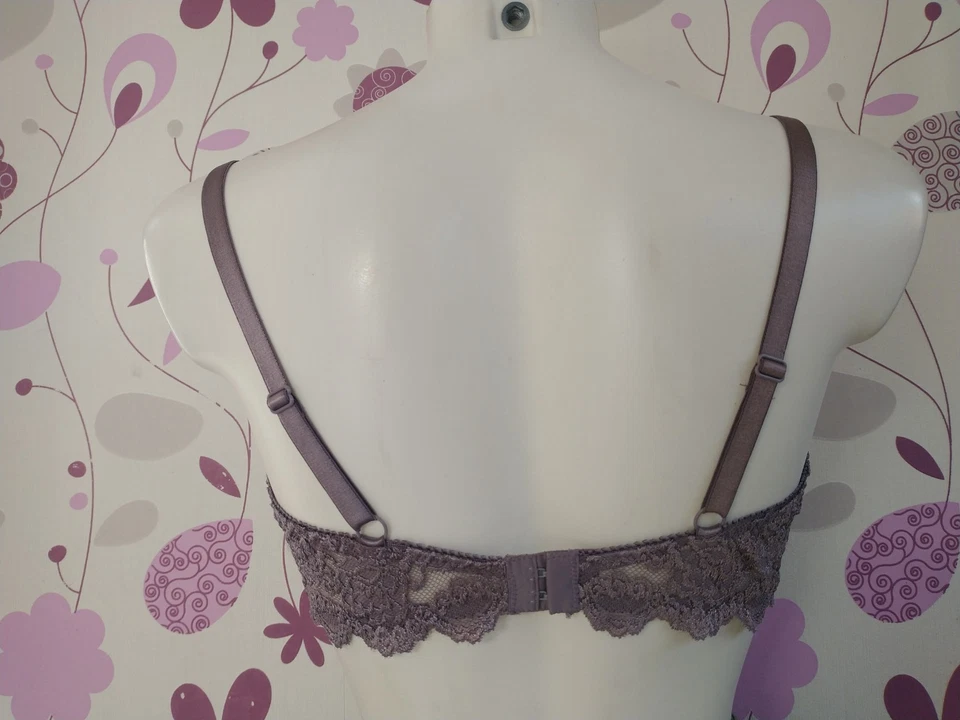 Sassa Bügel BH Vorgeformt Größe 85C Lavendel Neu - Bild 2 von 3