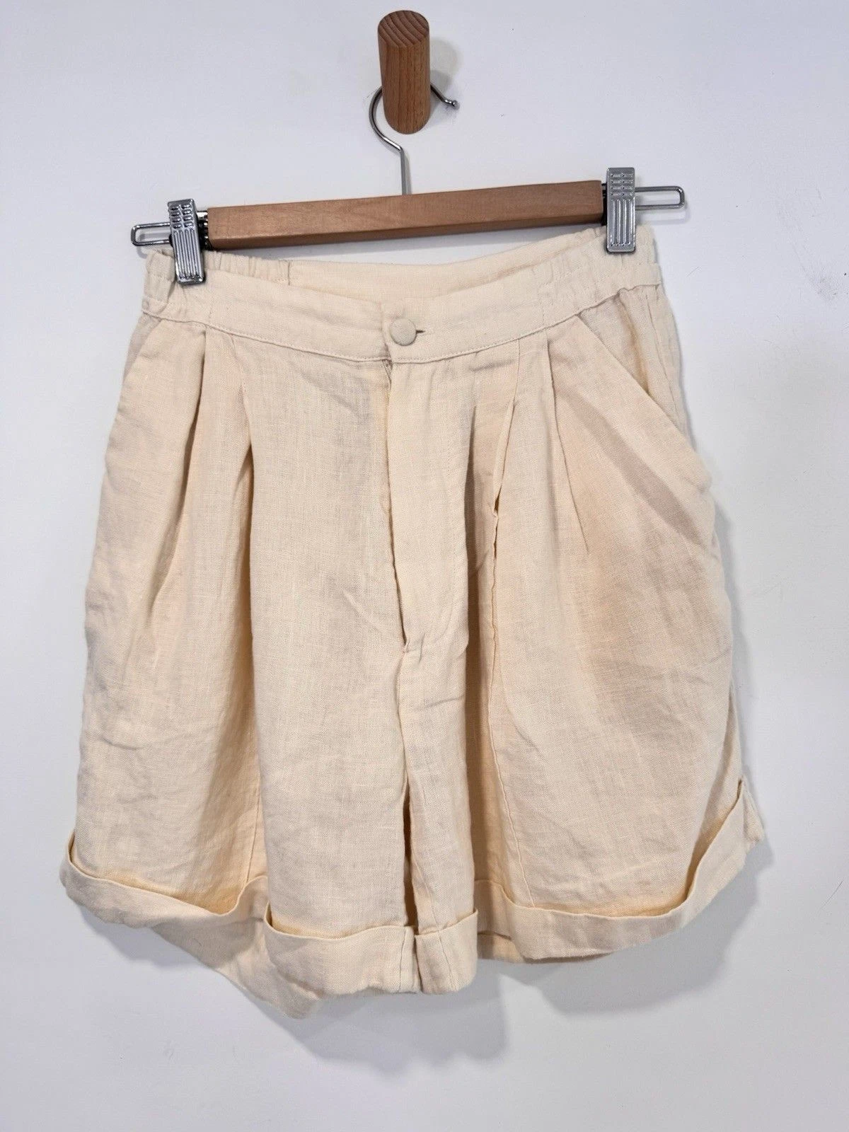 Sleeper 100% Linen Shorts Size XS Cream