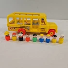 Vintage 1984 Fisher Price Little People School Bus #192 With 9 figures