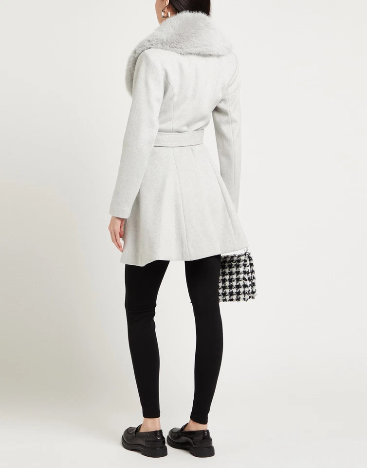 RRP€240 GUESS Coat Size M Grey Belted Faux Fur Trim Collared - Image 2 of 4