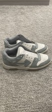 Off-White Leather Low Tops Size 42 Decent Condition. No Tags but 100 Legit