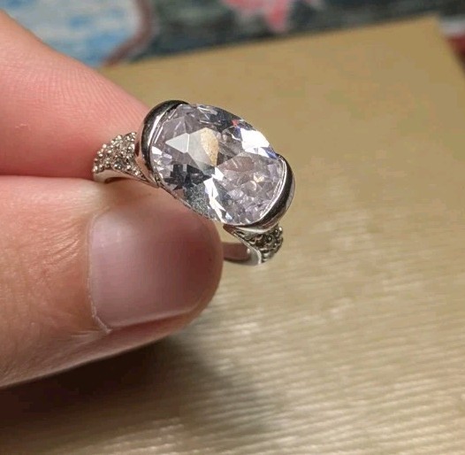 JTV Oval Cubic Ziconia Ring