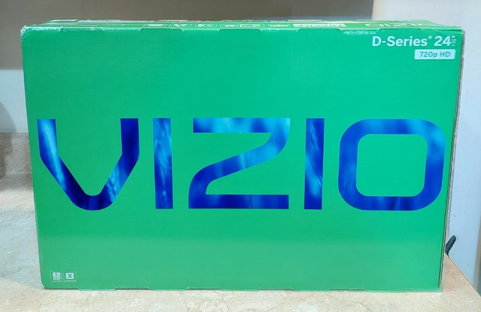 VIZIO 24” Class HD 720p LED Smart TV D24H-J09 Full Array Chromecast Brand New - Image 2 of 3