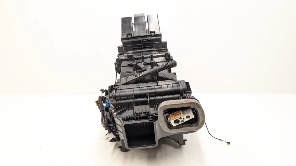 AUDI Q4 E-TRON HEATER BOX 1EA820351 2023 - Image 2 of 4