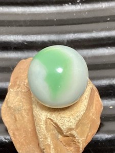 Old Vintage Akro Corkscrew Marble (UV reactive), 0.65” NM
