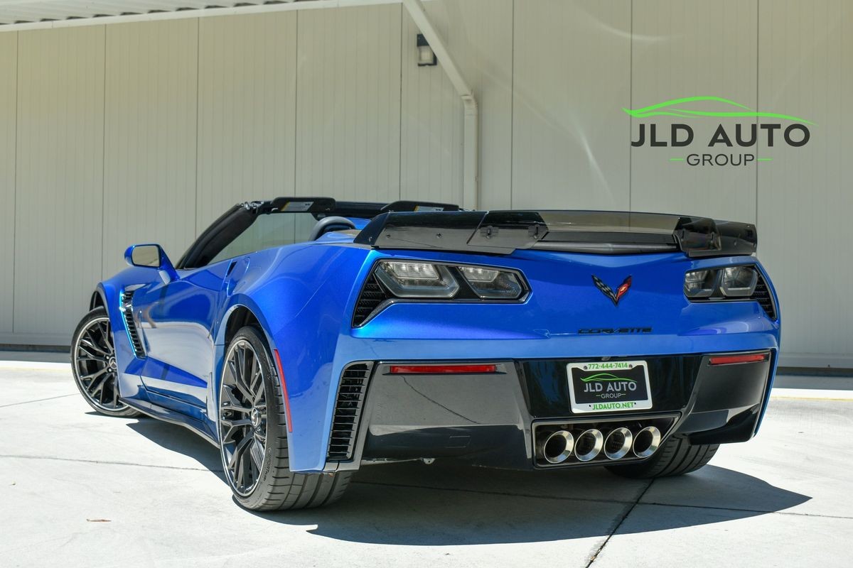 2015 Blue Chevrolet Corvette   | C7 Corvette Photo 7