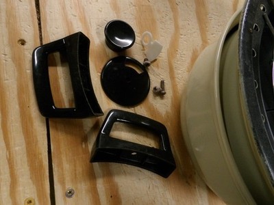 Vintage Cream Enamel Coated Non Stick Large Deep Dry Cooker Pan Pot Set