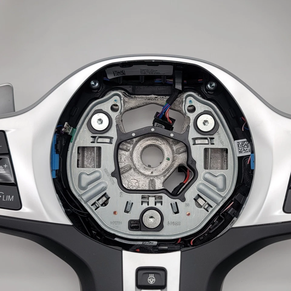 2022 - 2024 BMW 230i M240I G42 OEM M-SPORT LEATHER HEATED STEERING WHEEL BLACK - Image 3 of 4