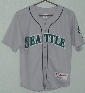gray mariners jersey