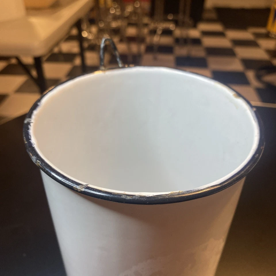 Старинный винтажный коллекционный металлический эмалированный медицинский водяной горшок 7 дюймов - Изображение 2 из 4