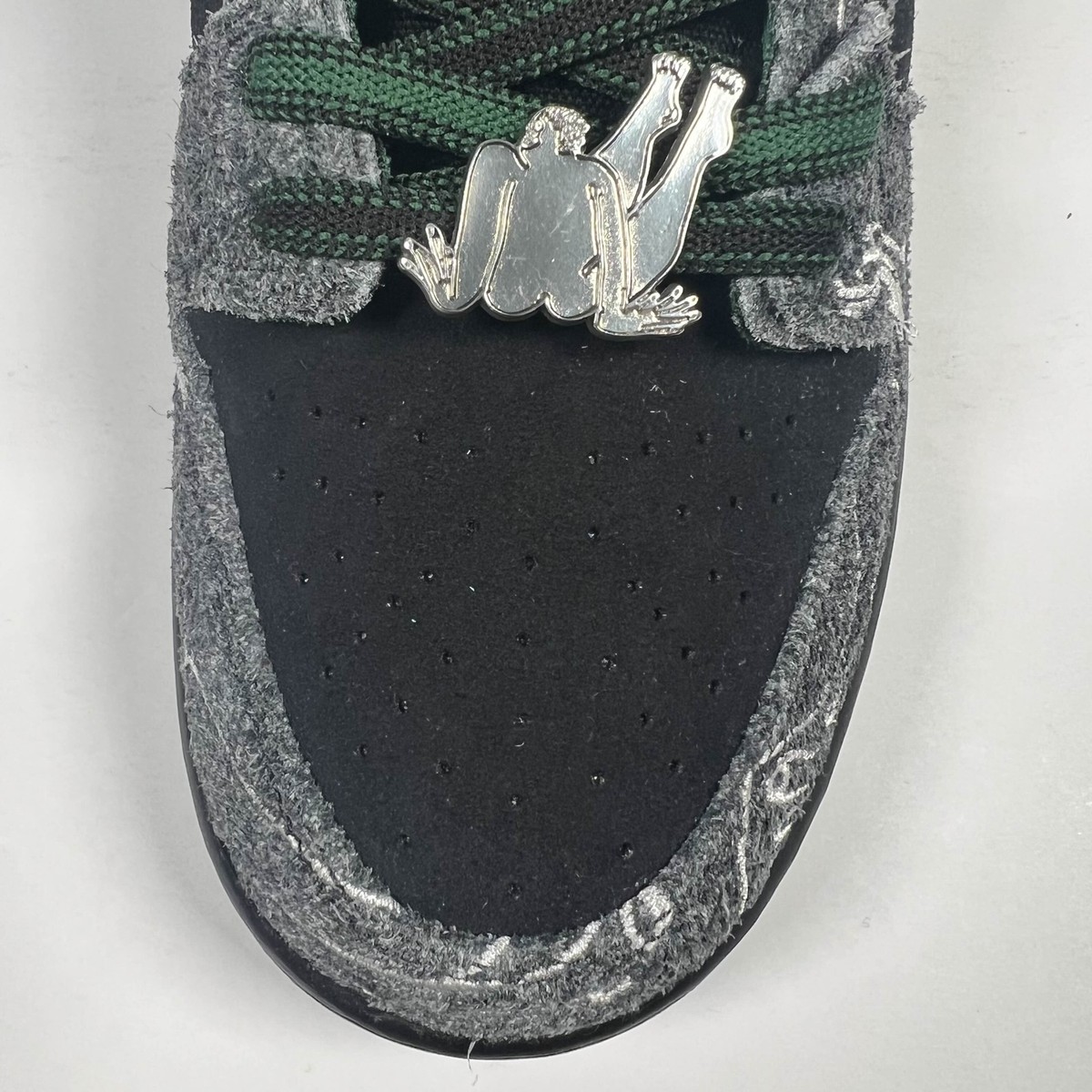 Men's Size 11.5 - Nike SB Dunk Low x THERE Skateboards Black Men's Size 11.5 - Nike SB Dunk Low x THERE Skateboards Black