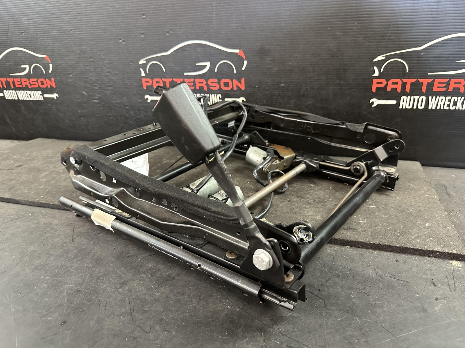 2004 MASERATI COUPE GT FRONT POWER PASSENGER RIGHT RH SEAT TRACK W/ MOTORS