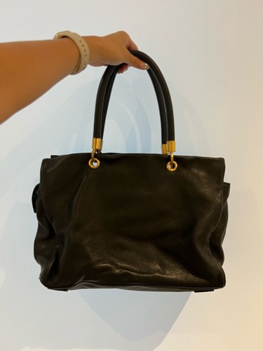 Marc by Marc Jacobs Black Leather Handbag in Great Condition - Vintage - Picture 2 of 9