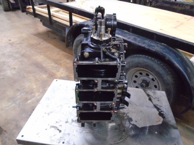 2006-2007 Evinrude E-Tec 75hp-90hp Outboard Motor Etec Powerhead 75 90 hp Engine