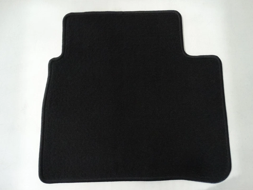 OEM NEW Front & Rear Carpet Floor Mats Black w/ Logo 16-18 Altima 999E2-U4H00 - Imagem 4 de 4