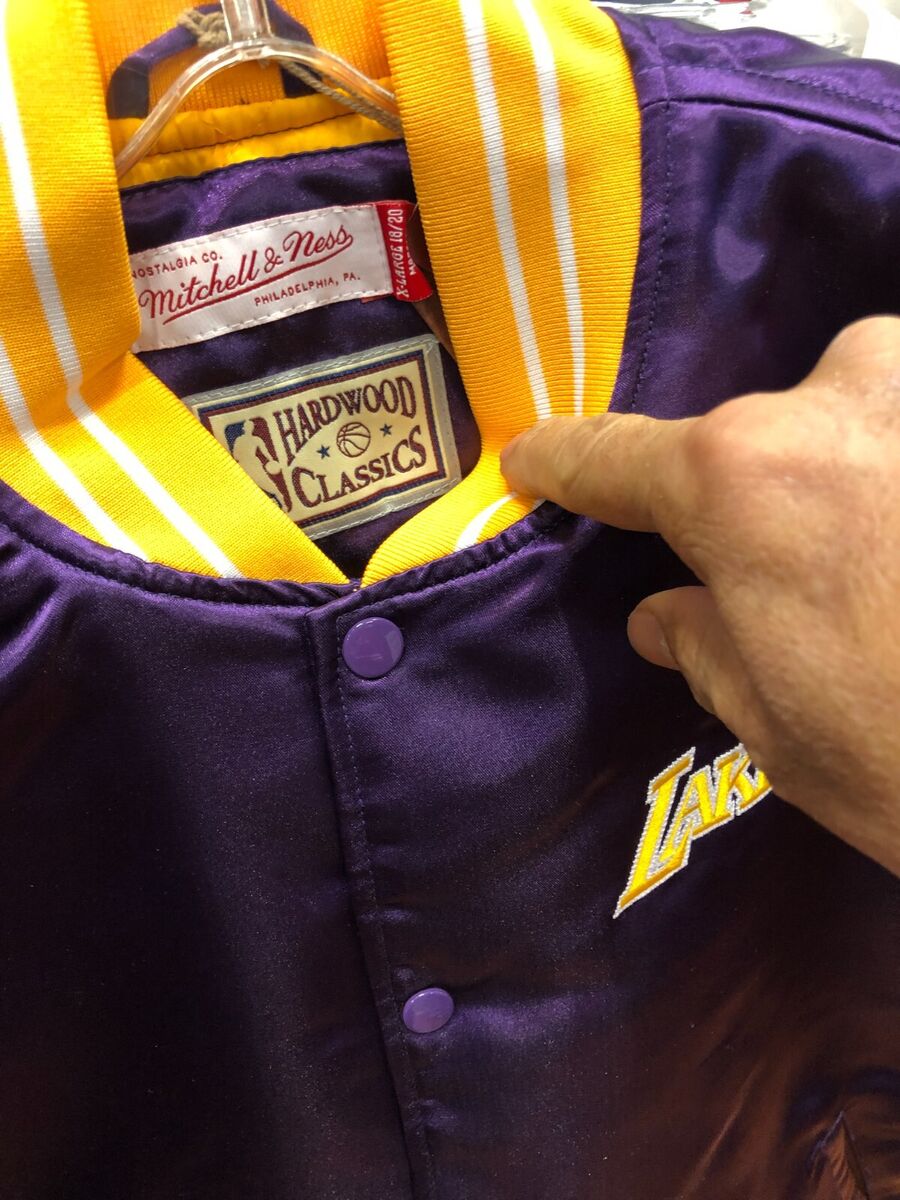 LOS ANGELES LAKERS NBA Satin JACKET MITCHEL & NESS VINTAGE LOS ANGELES LAKERS NBA Satin JACKET MITCHEL & NESS VINTAGE