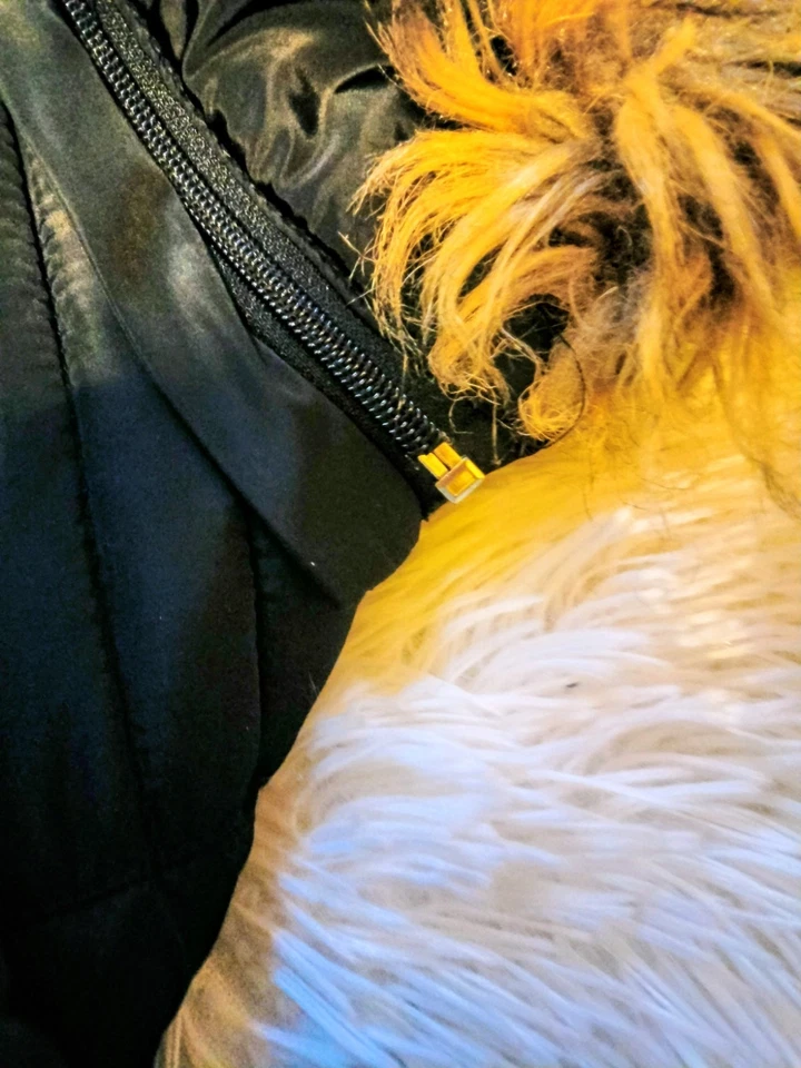 Rocawear Women's Long Black Parka Puffer Coat Small Jacket Faux Fur Trim - Image 4 of 4