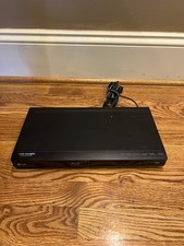 LG BD610 Blu-Ray Disc DVD Player Dolby Full HD 1080p Multiple Format Upscaling